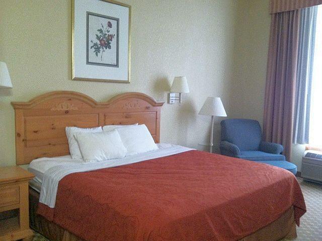 Lexington & Columbus-polaris Hotel
