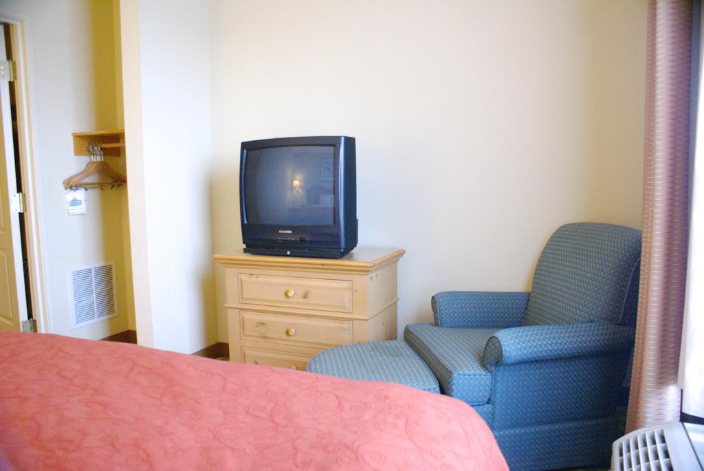 Lexington & Columbus-polaris Hotel 3*