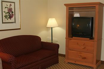 Lexington & Columbus-polaris Hotel